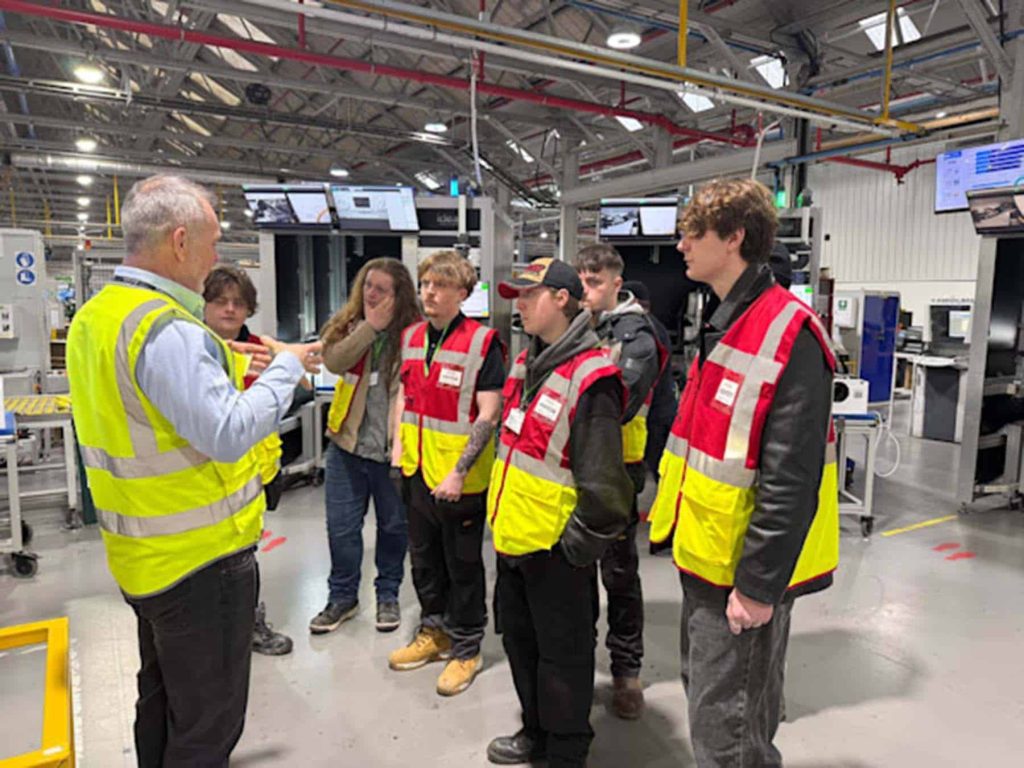 Image shows students from Scarborough Tec at Ideal Heating's HQ in Hull