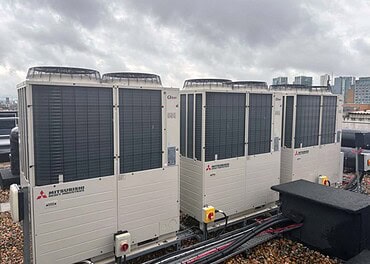 Q-ton CO₂ heat pumps support low-carbon hot water strategy
